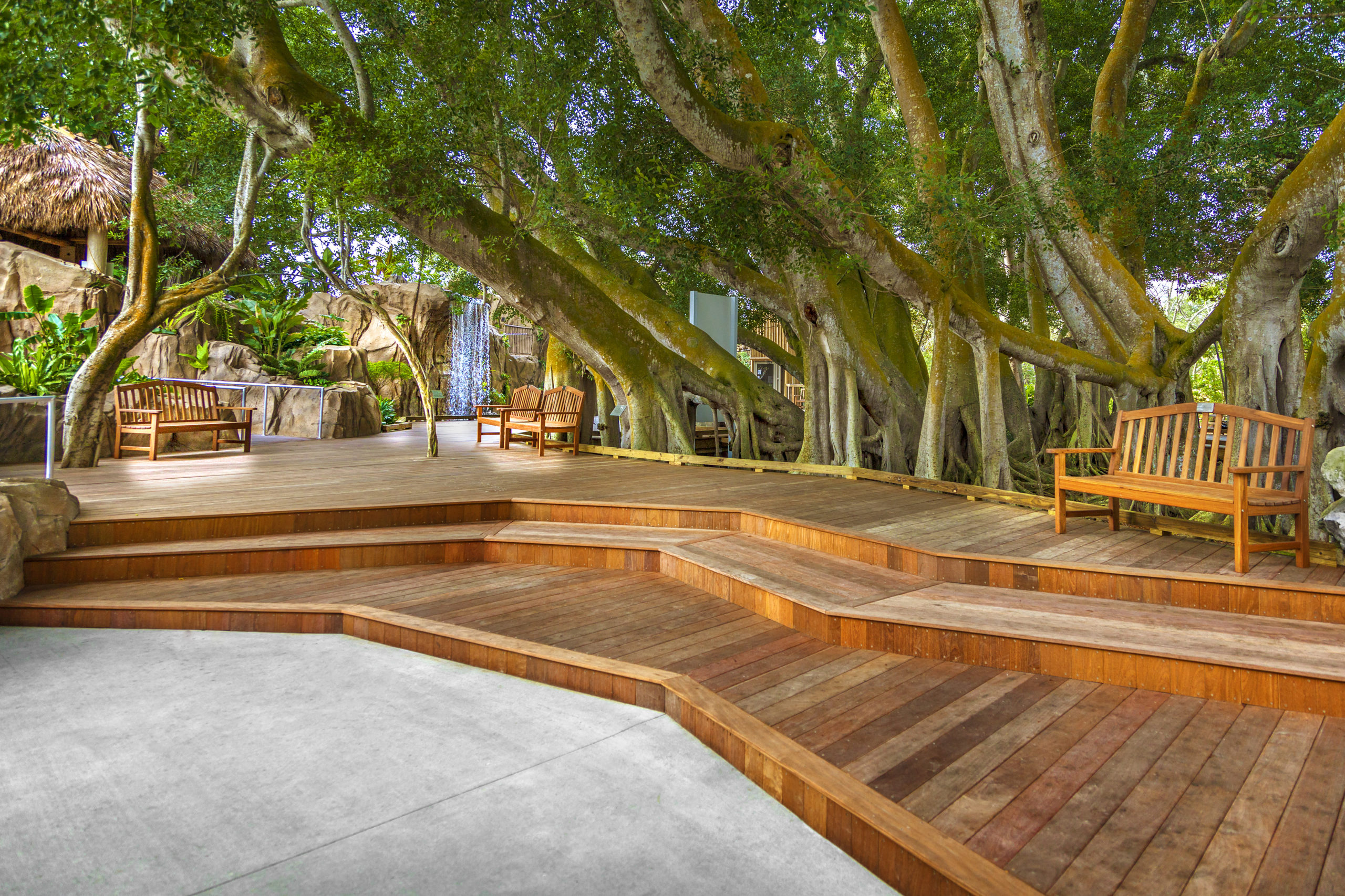 6963 Amphitheater Classroom